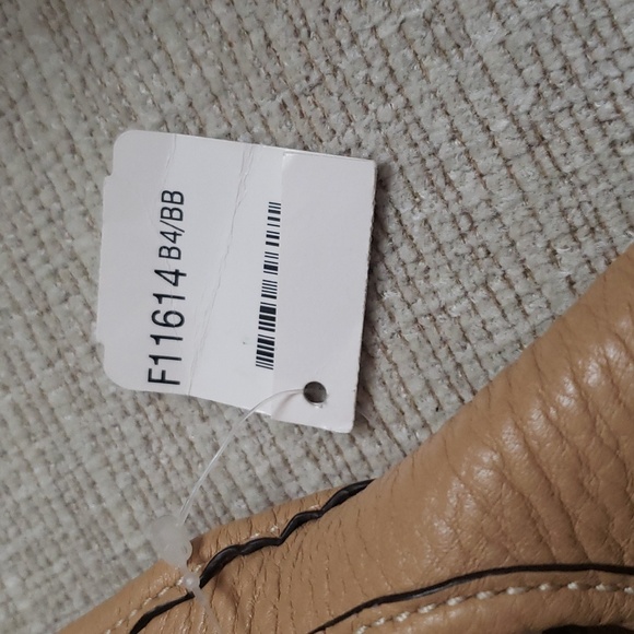 Coach New Pebble Hobo Tan Color Handbag + Wallet 🥳 - Picture 3 of 17